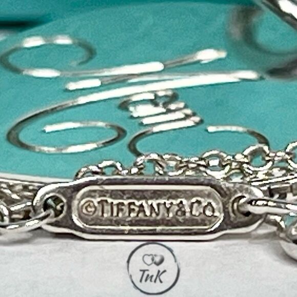 Tiffany & Co. Sterling Silver "Mom" Heart Pendant Necklace - 20” chain - Picture 8 of 13